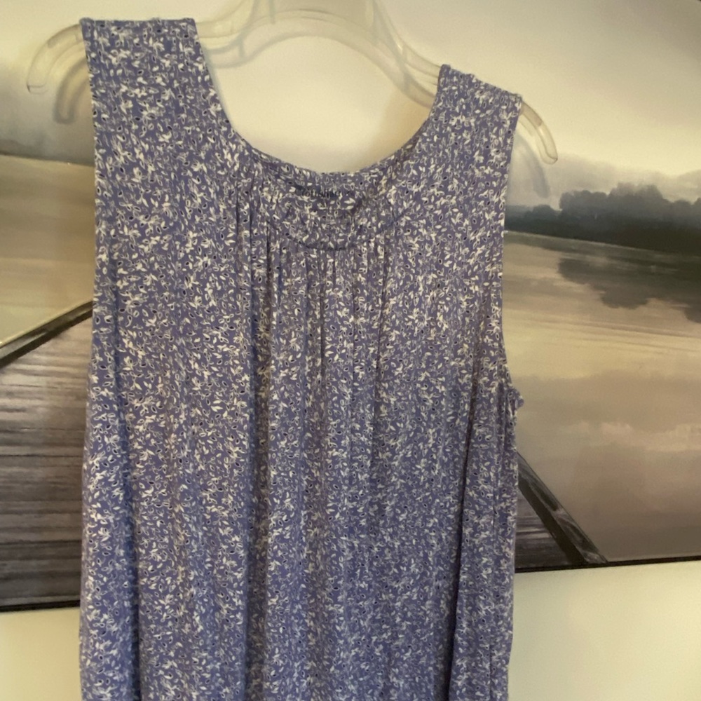 Sleeveless blouse periwinkle/white
